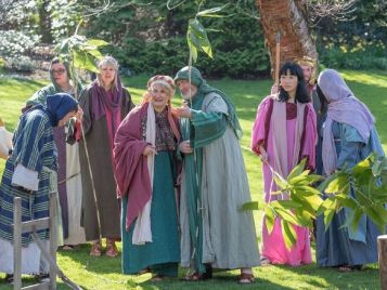 Edinburgh Passion Play Celebrates Female Voices